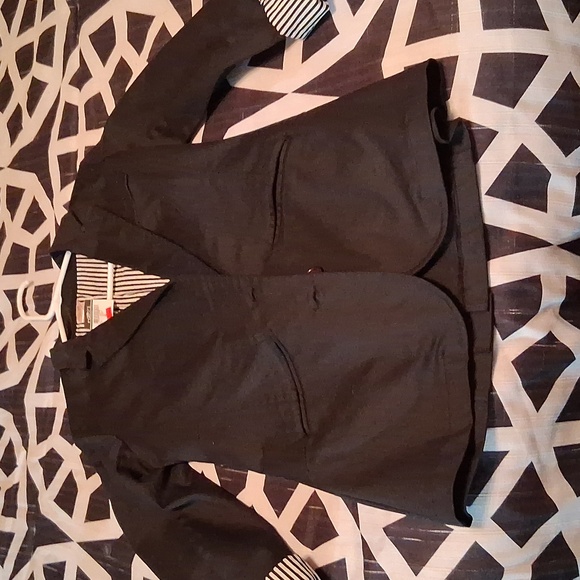Rue21 Black and White Striped Blazer - Picture 1 of 5